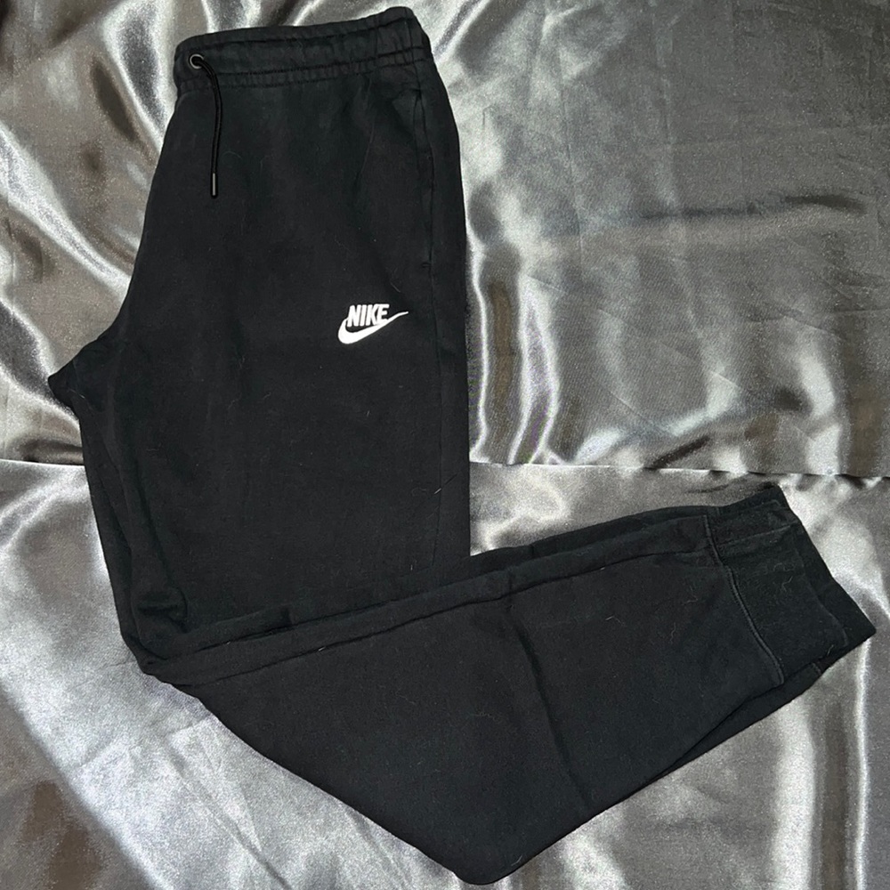 Nike Women’s Fleece Joggers